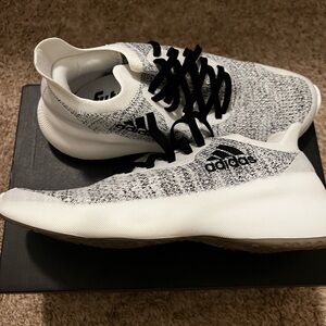 Adidas Futurenatural W size 7. NWT